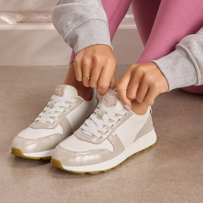 Sneaker da donna TRVL LITE Retro Runner Sneaker da donna TRVL LITE Retro Runner
