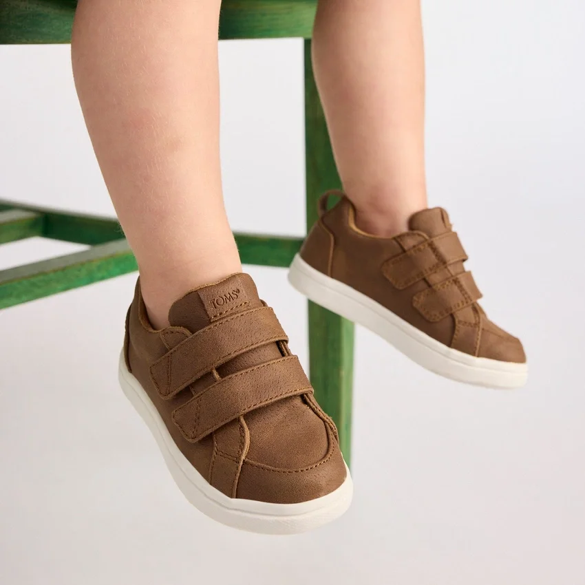 Sneakers Cruz a doppio cinturino per bambini piccoli Sneakers Cruz a doppio cinturino per bambini piccoli