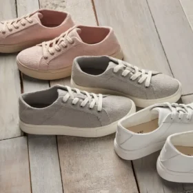 Sneakers da donna Kameron con lacci